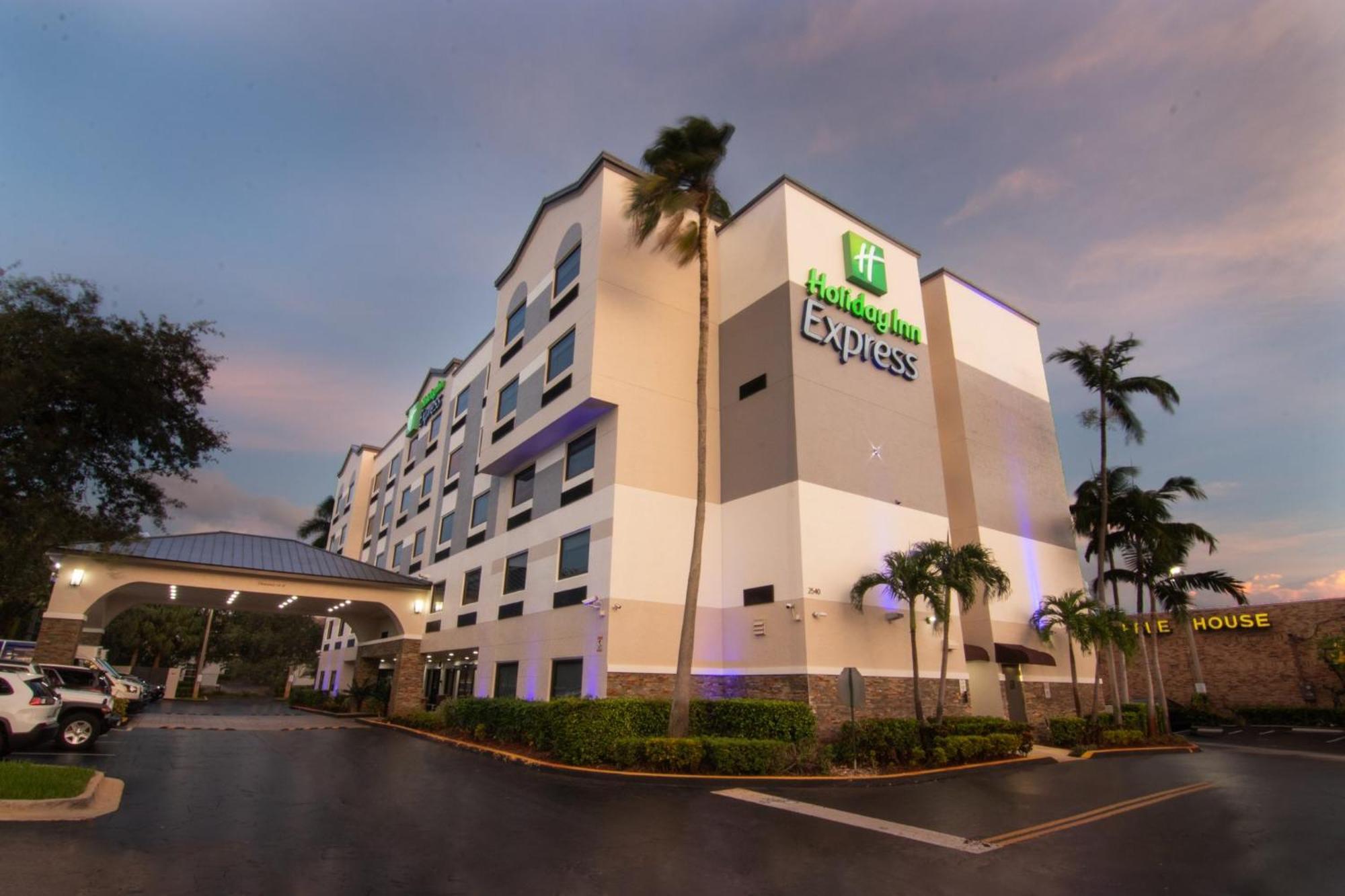 Holiday Inn Express&Suites Fort Lauderdale Airport West, an IHG Hotel Davie Exterior foto